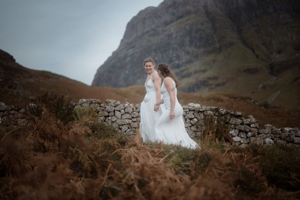A mountain elopement in Scotland 